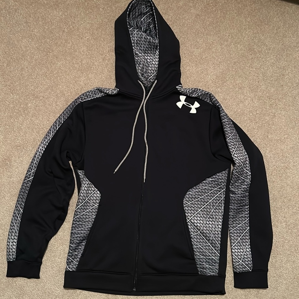 Men’s Under Armour zip up sweatshirt/jacket